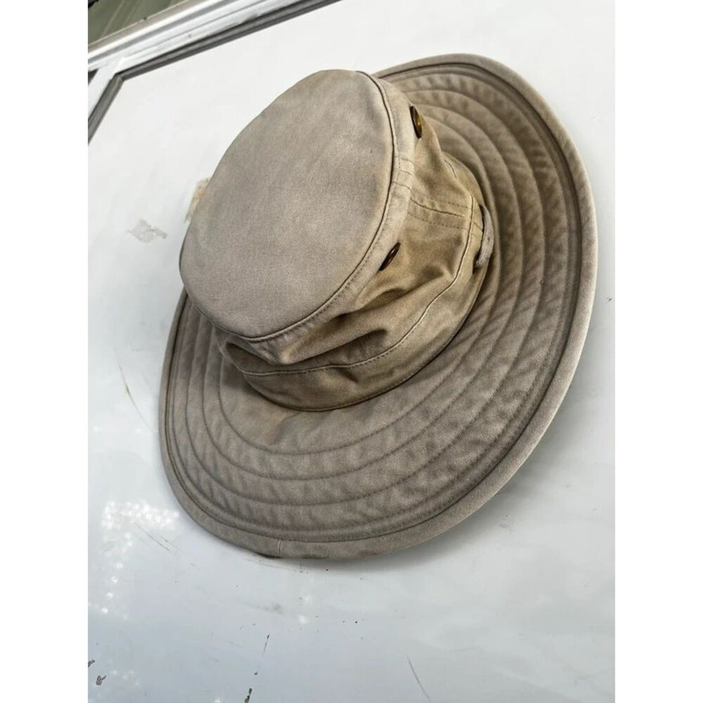 Gorpcore Vintage The Tilly hat size 7 3/4